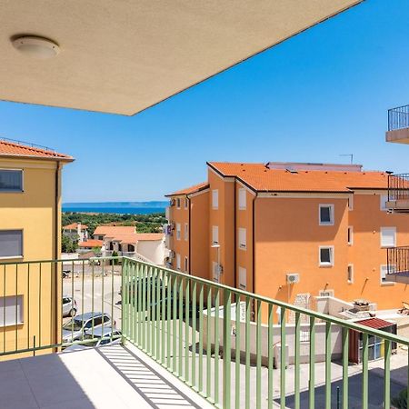 Apartments Anna Лижнян Экстерьер фото